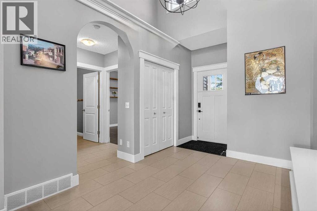 158 Hidden Creek Heights NW — photo 4