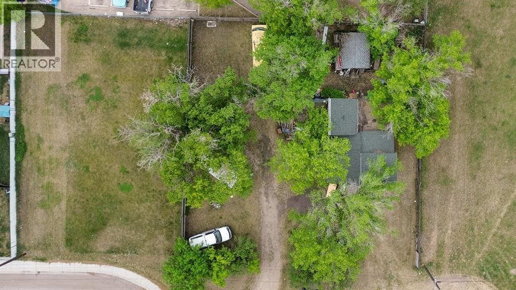 47 Howlett Avenue — photo 3