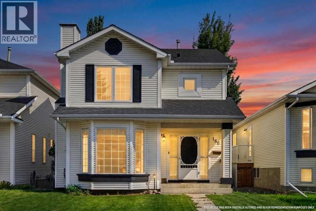166 Mt Lorette Close SE