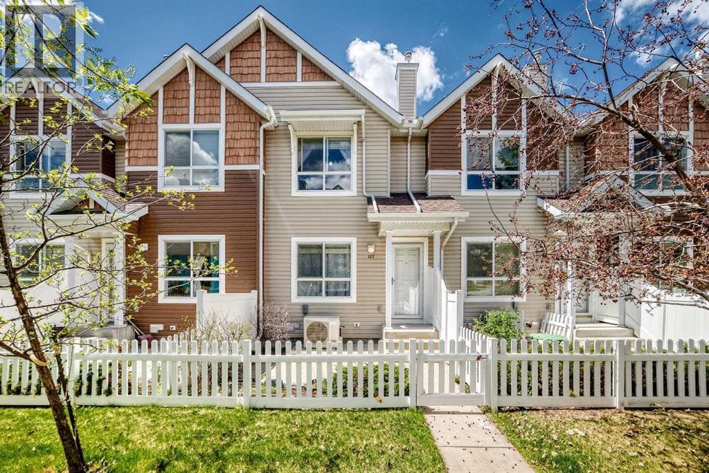 107 Tuscany Court NW