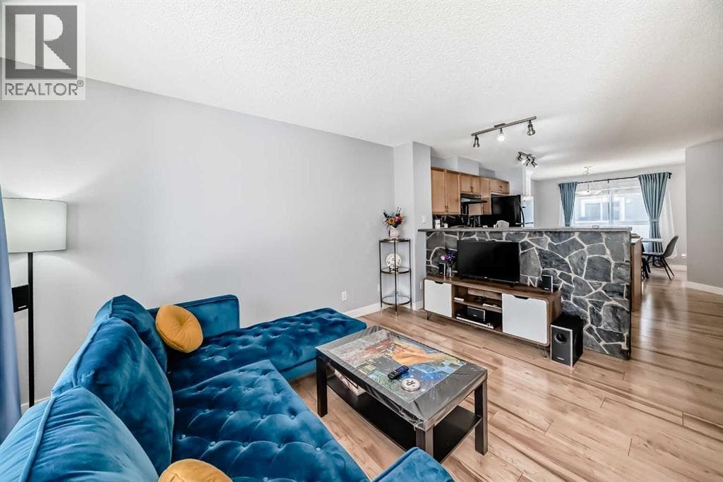 107 Tuscany Court NW — photo 3