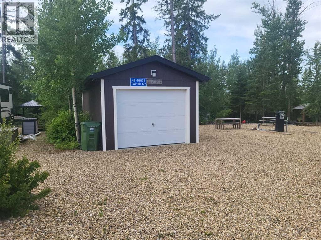 48B, 10032 Township Road 422 — photo 5