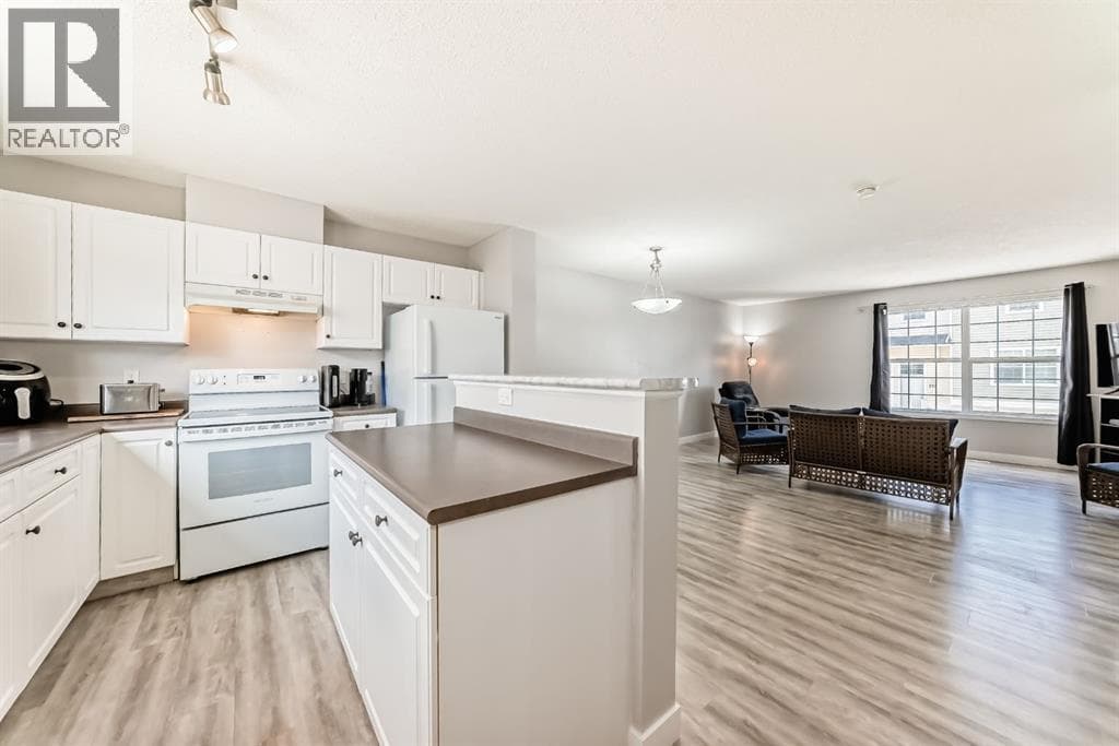 252 Prestwick Acres Lane SE — photo 3