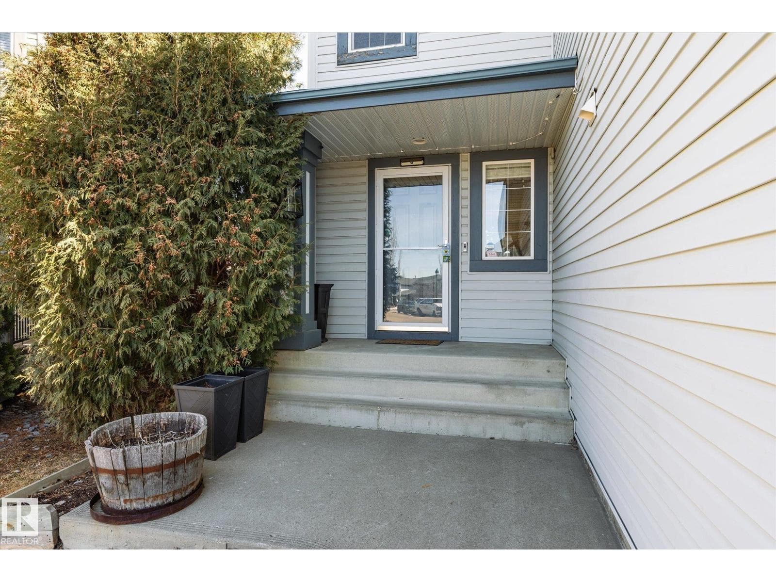 442 Hunters GR NW — photo 2