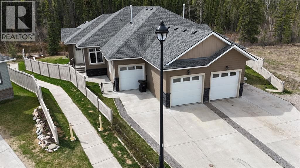 128 BERRY Place