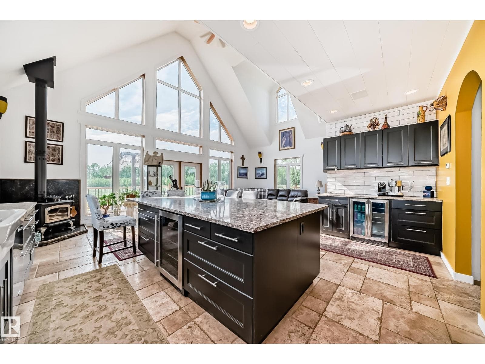 2420 TWP ROAD 555 — photo 4