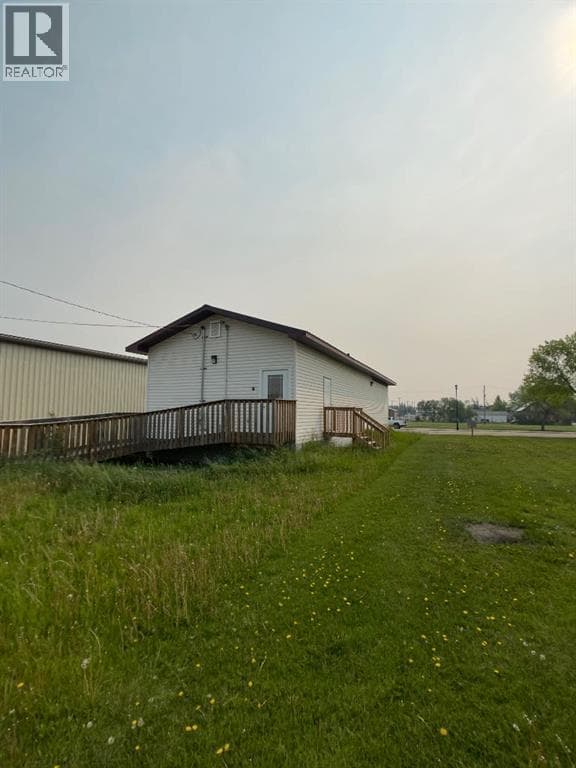 211 Main Street SW — photo 4