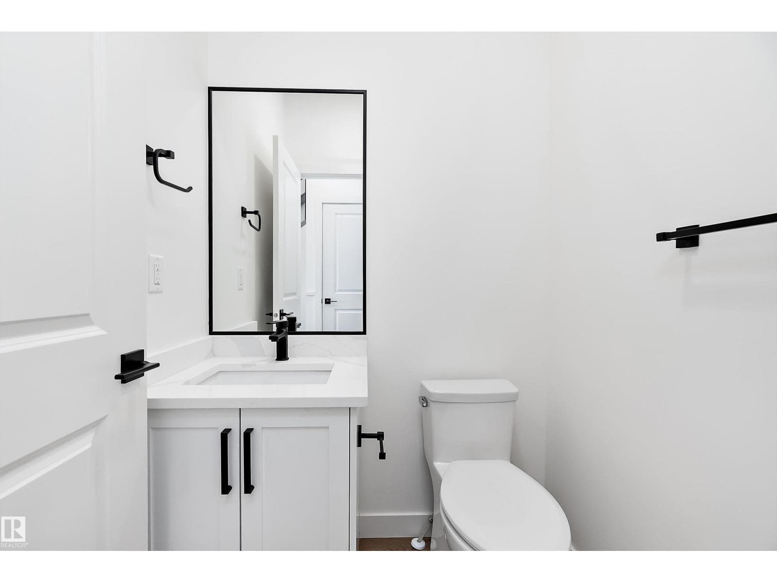 1132 GOLDFINCH CR NW NW — photo 5