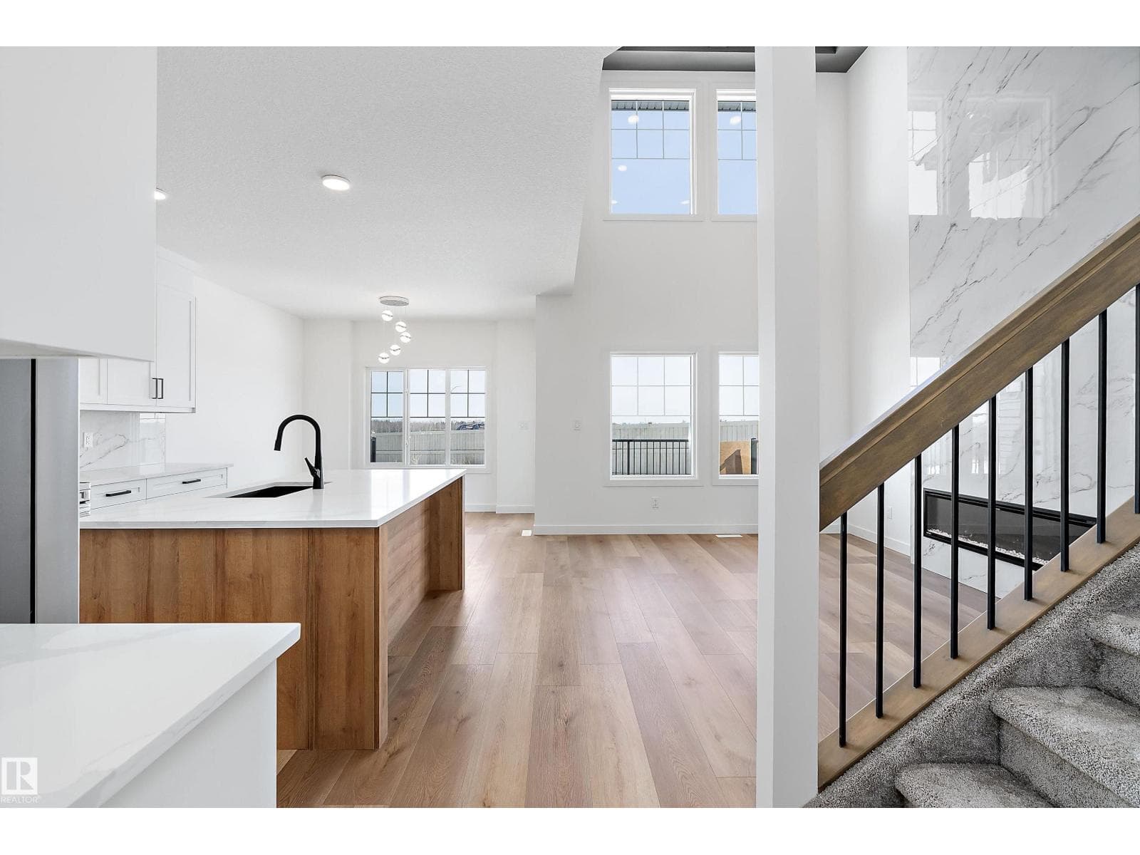 1134 GOLDFINCH CR NW NW — photo 5