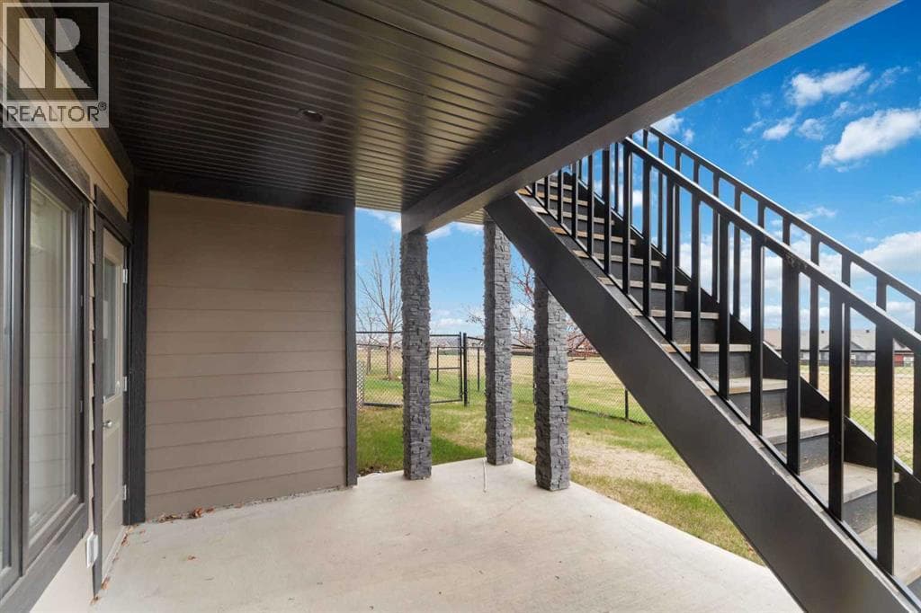 14, 208 SPARROW HAWK Drive — photo 5