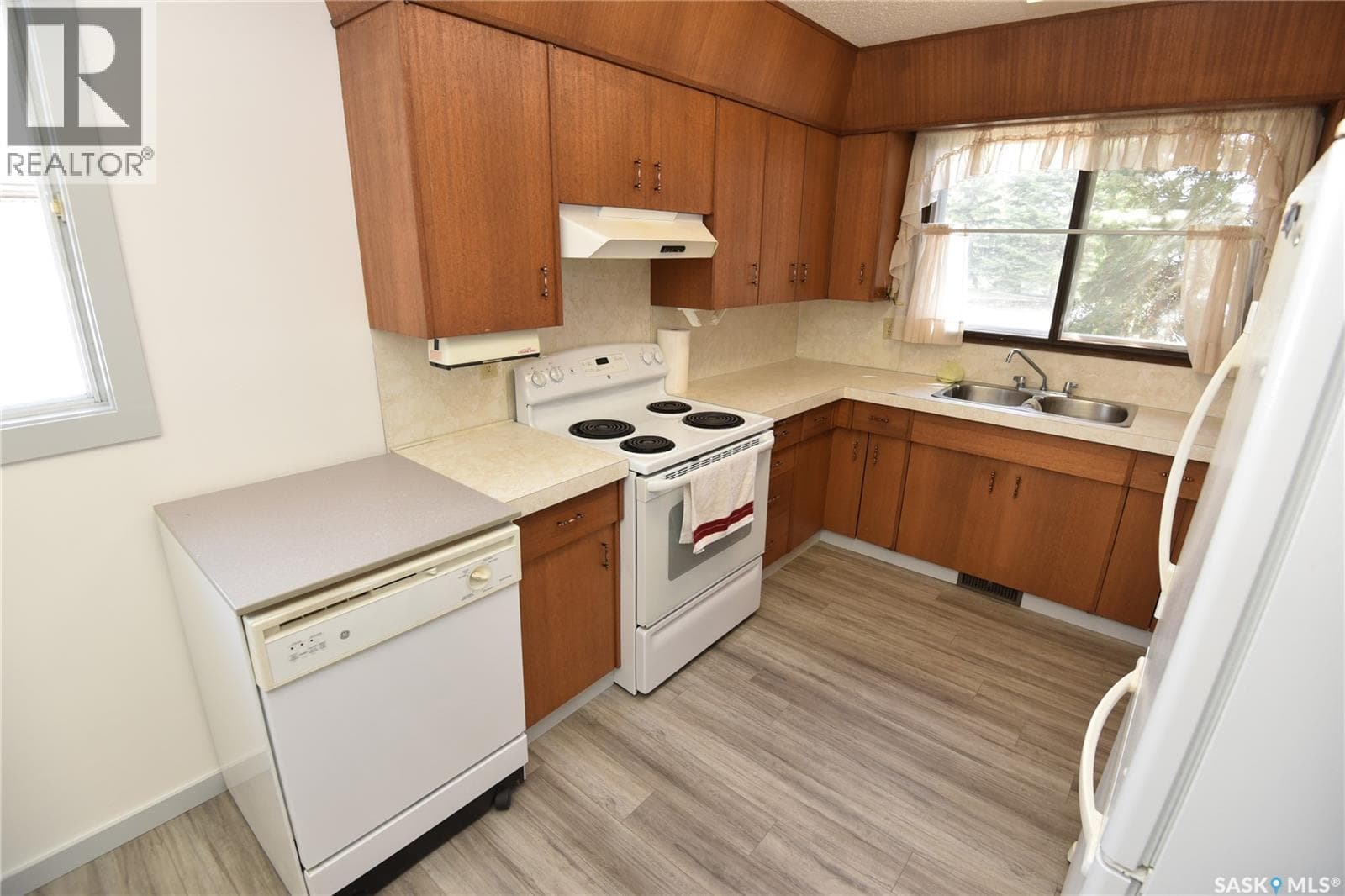 409 Nipawin ROAD E — photo 5