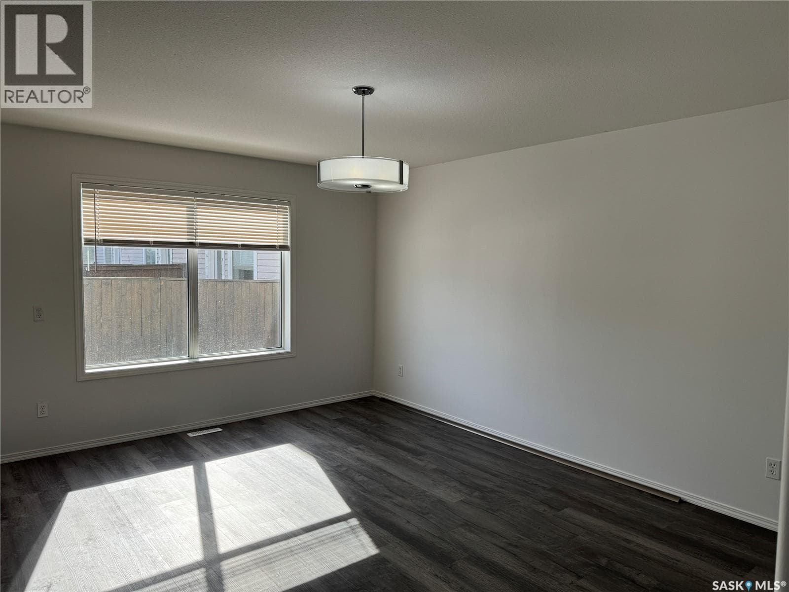 3 bed 2 bath single family at 2 802 K AVENUE N — $227,900 — photo 6