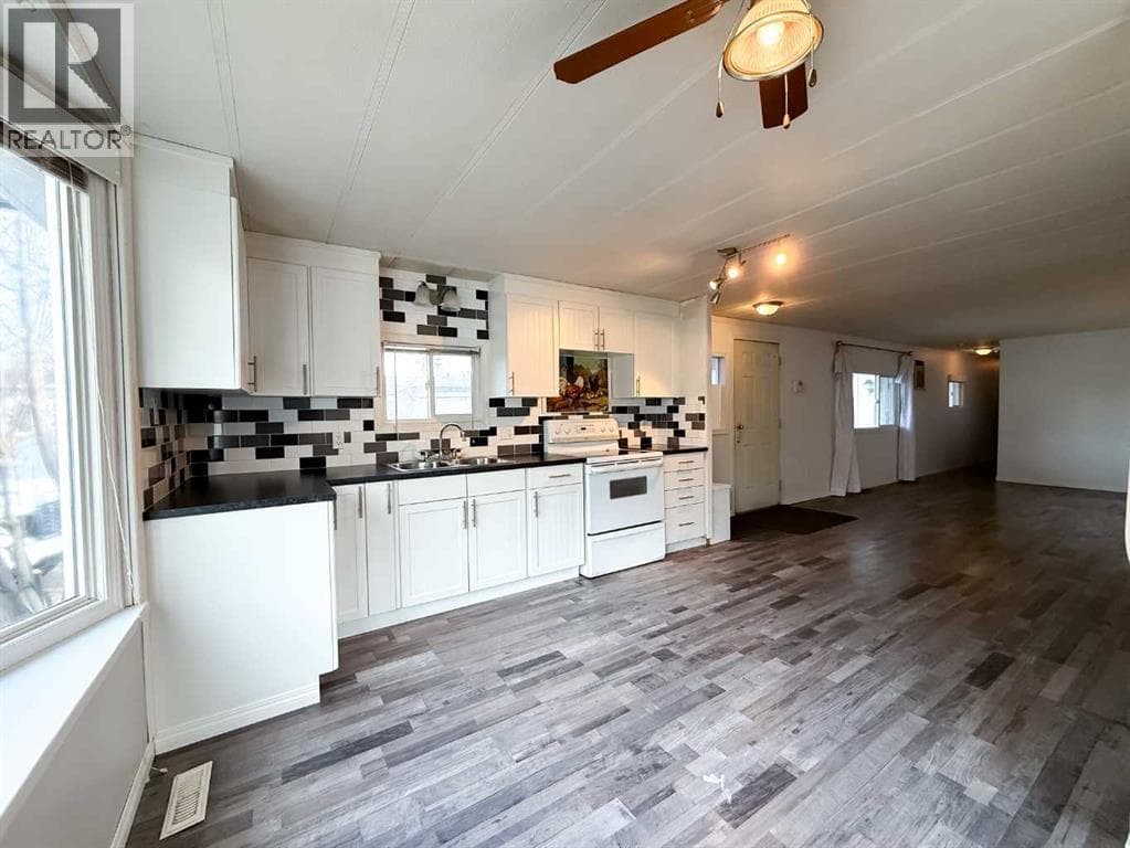 417, 700 Carmichael Lane — photo 5