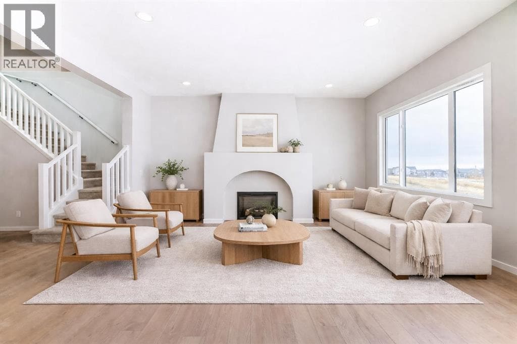 203 Langwell Common SE — photo 4