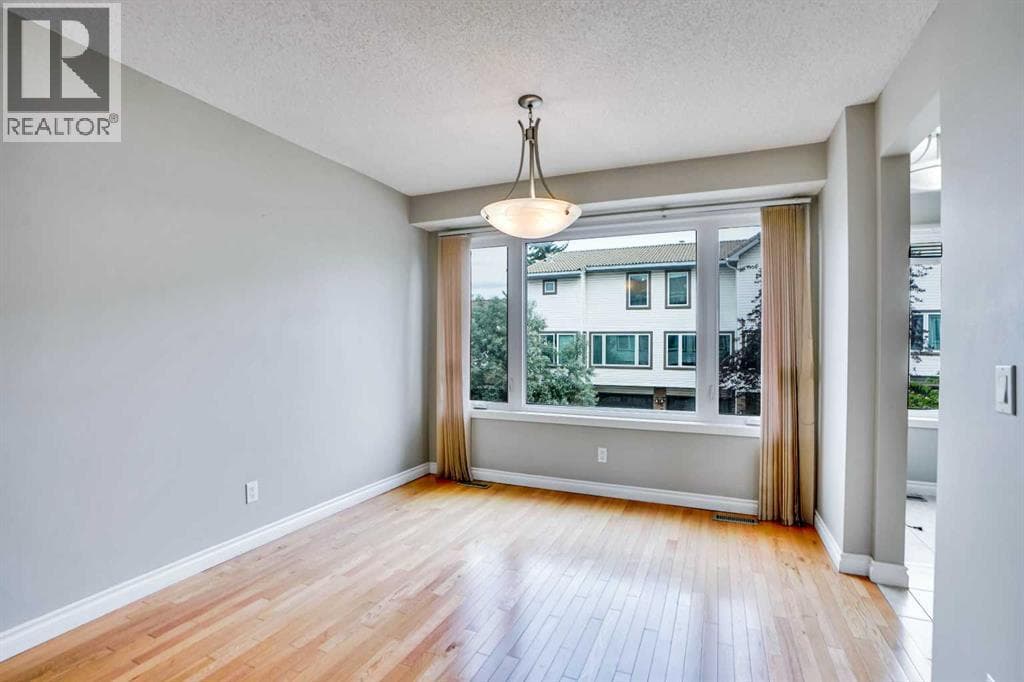 219 Coachway Lane SW — photo 5