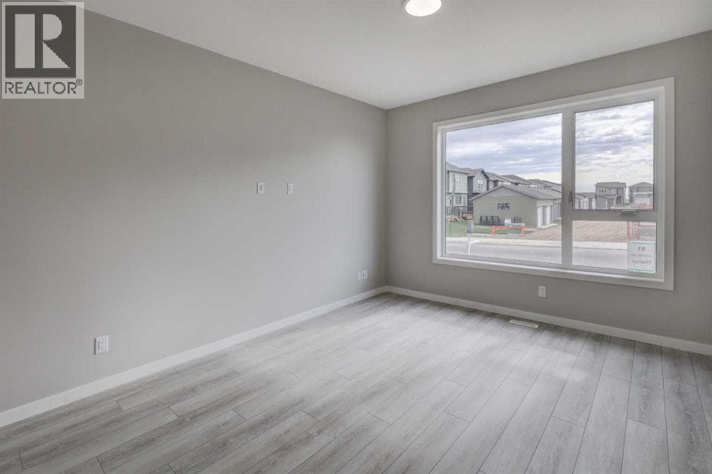 51 lewisburg Manor NE — photo 3