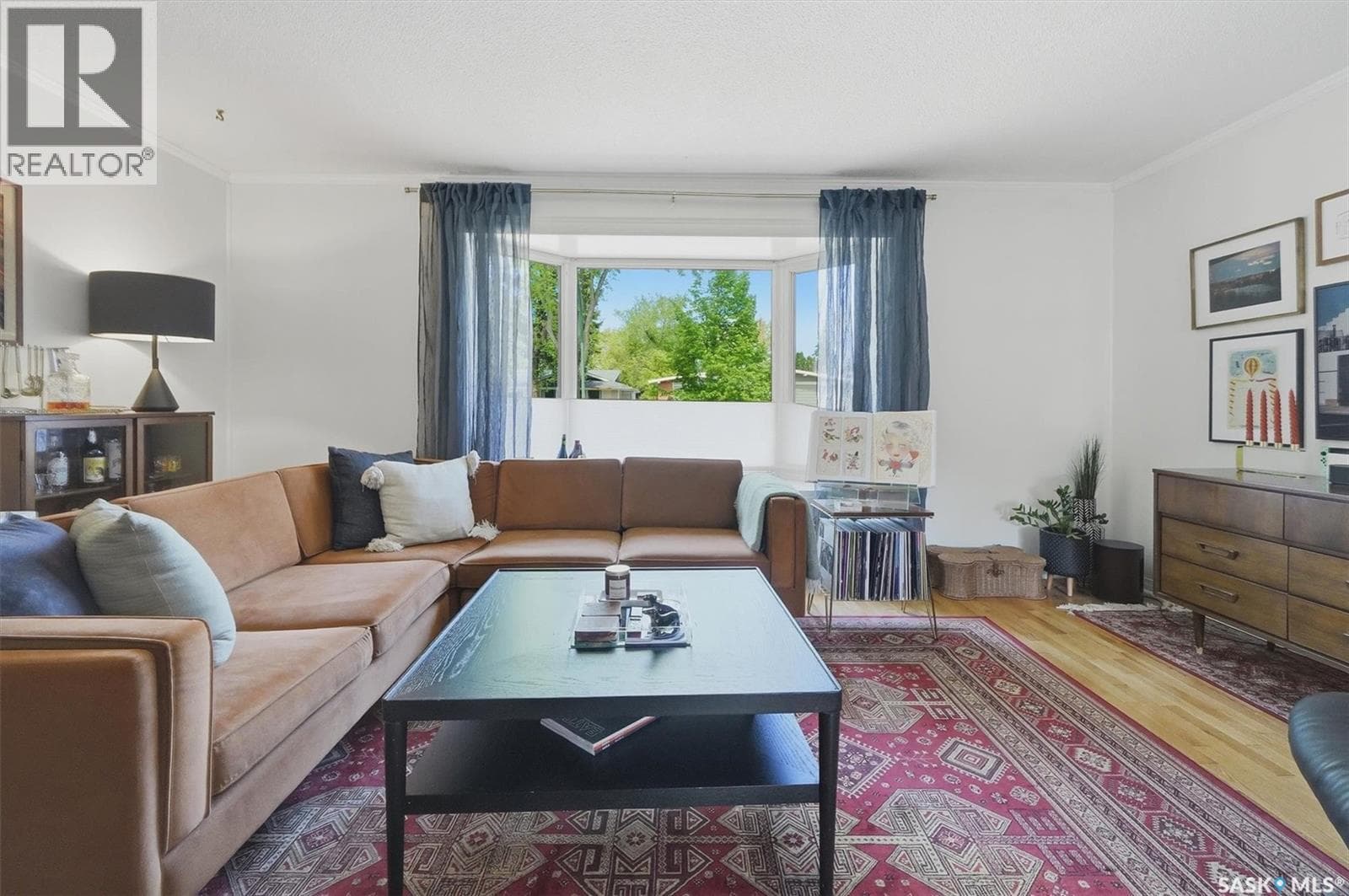 52 Potter CRESCENT — photo 3