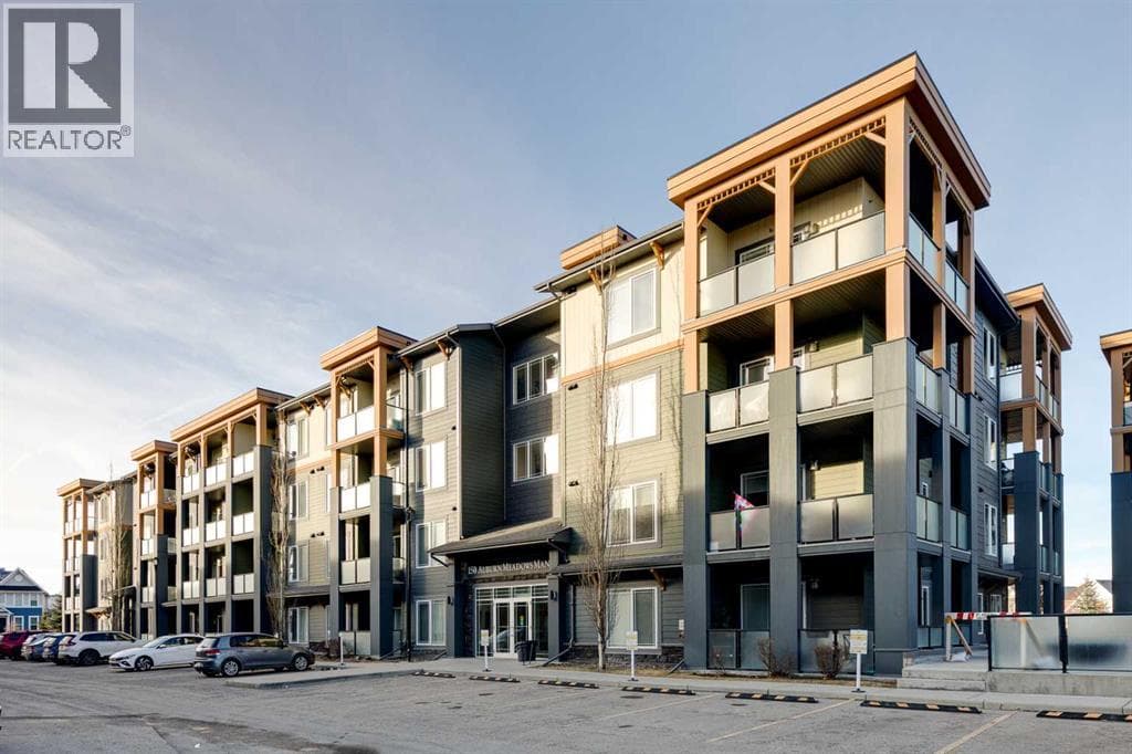103, 150 Auburn Meadows Manor SE
