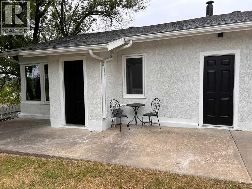10826 103A Street — photo 4