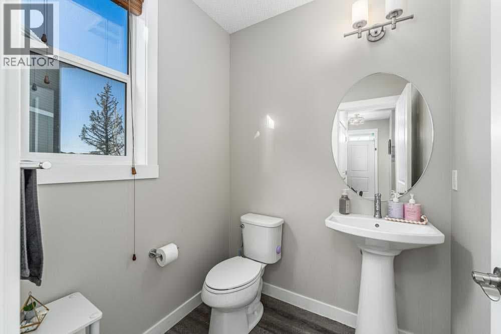 125 Sage Bluff Close NW — photo 5
