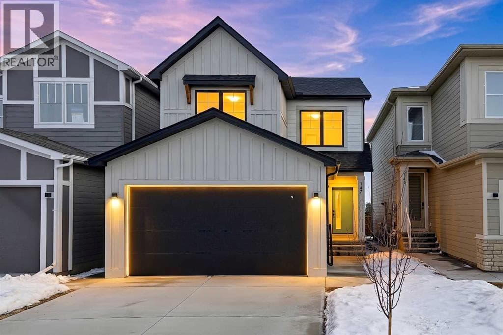 147 Belvedere Crescent SE