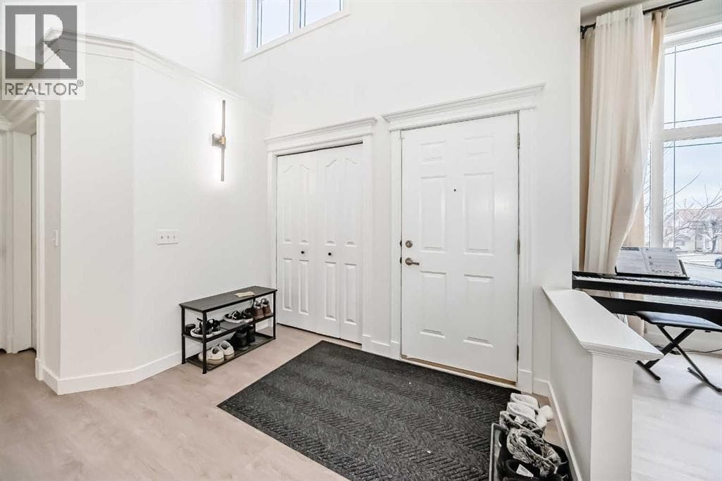 202 Hamptons Gardens NW — photo 5