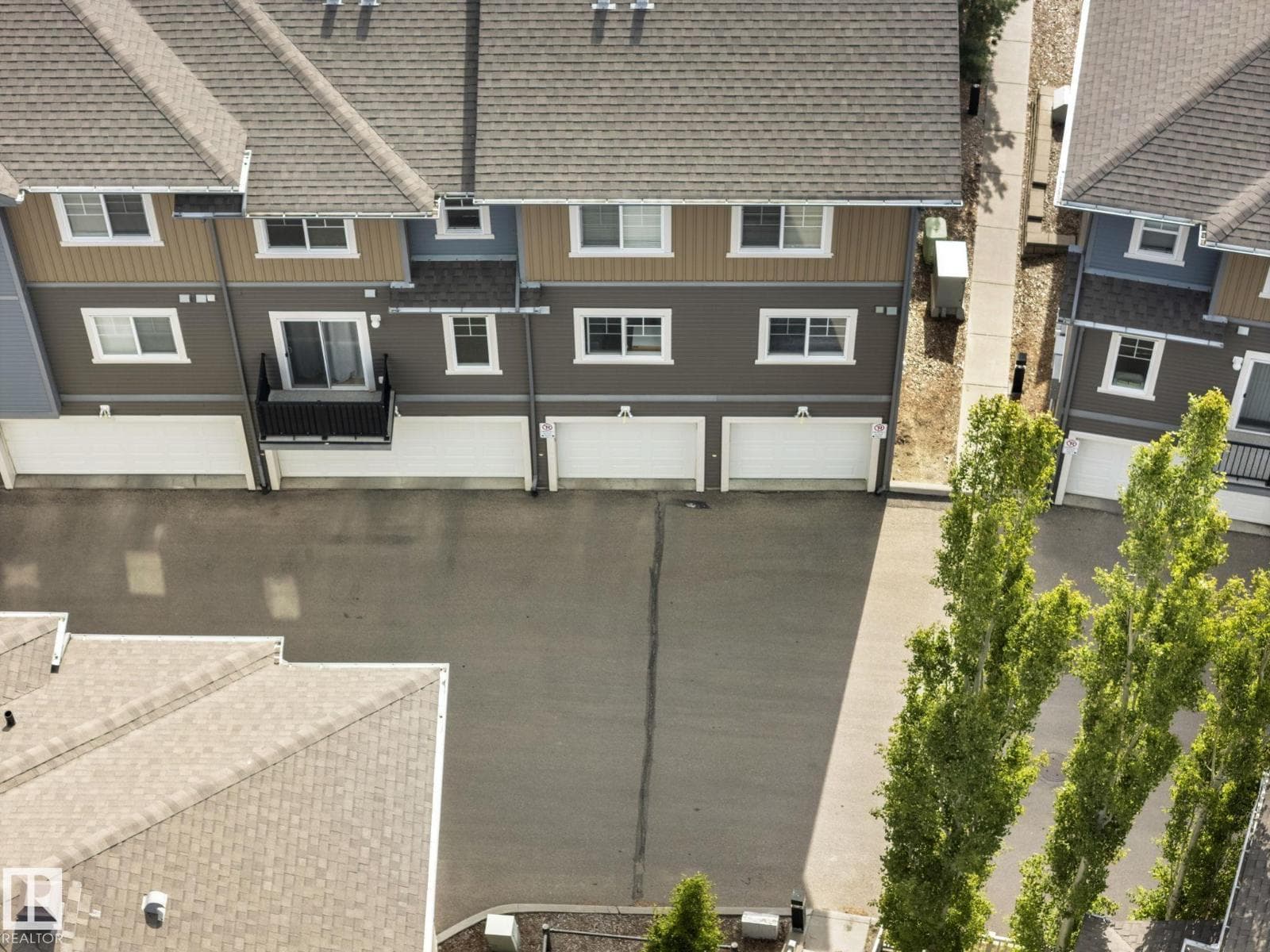 #8 1030 CHAPPELLE BV SW — photo 4