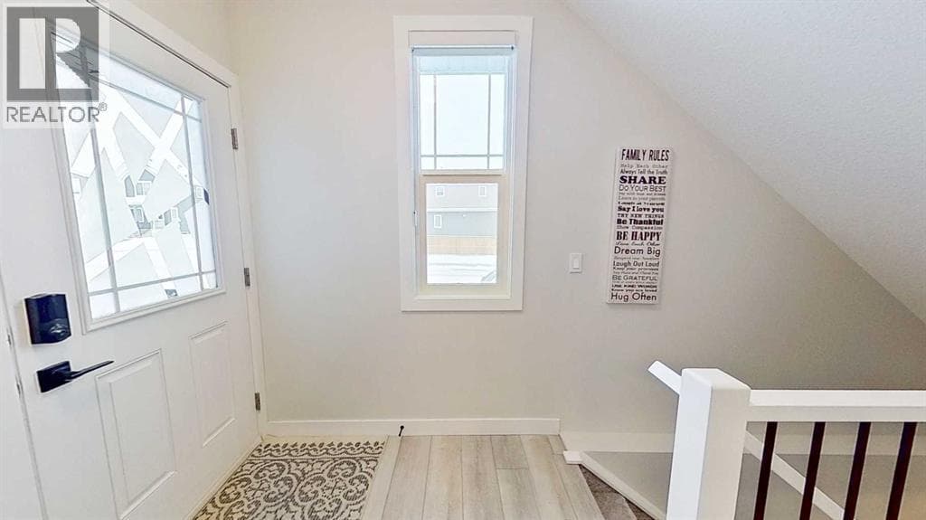 184 Emberside Place — photo 2