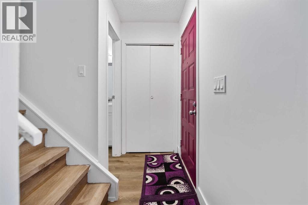 40 Pinecliff Close NE — photo 5