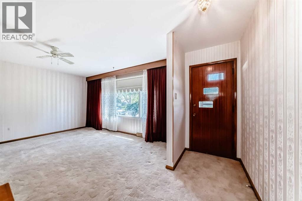 54 Fullerton Road SE — photo 4