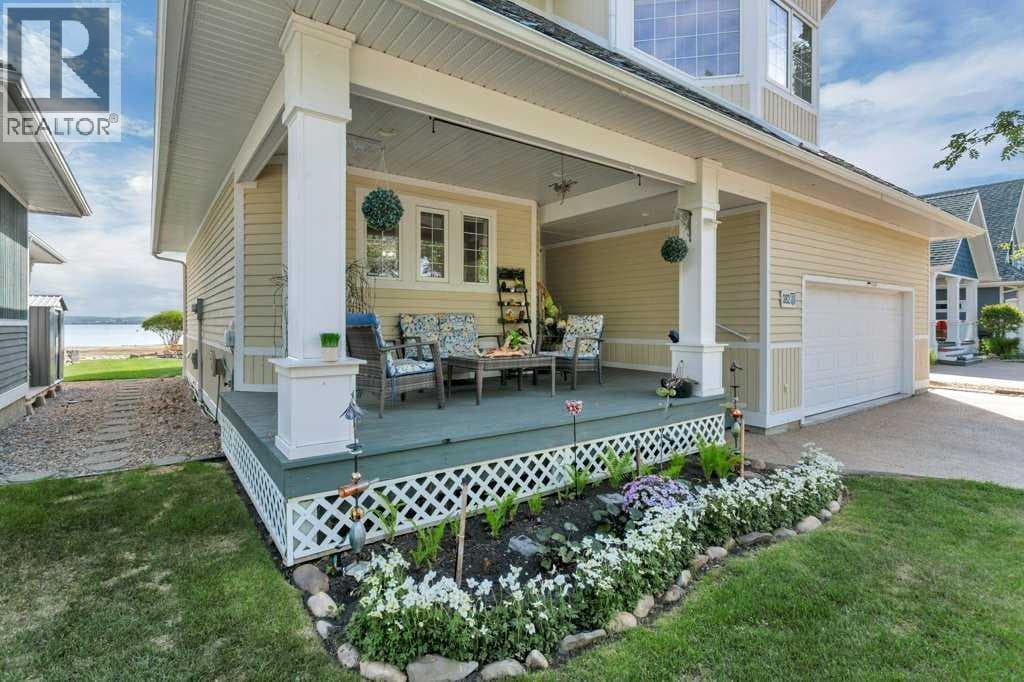 382 Marina Bay Place — photo 2