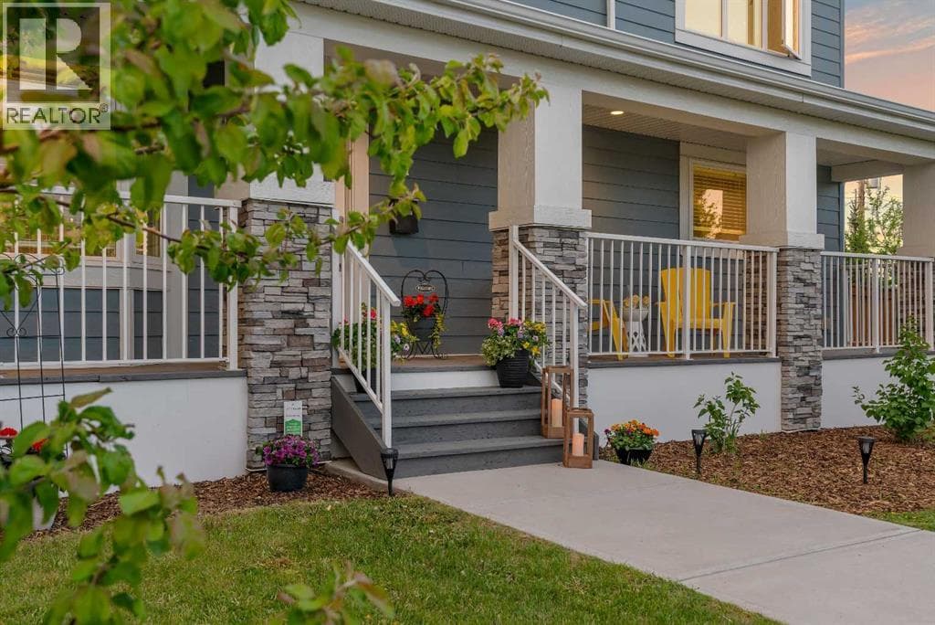37 Highwood Place NW — photo 4
