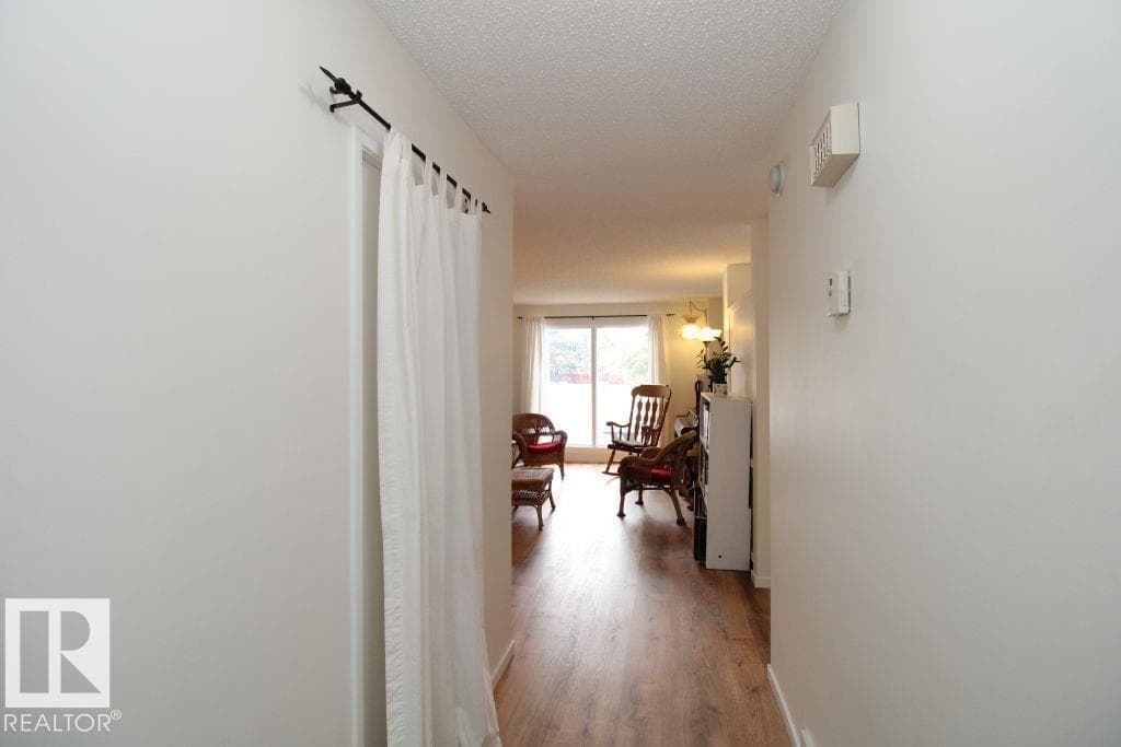 #130 87 BROOKWOOD DR — photo 3