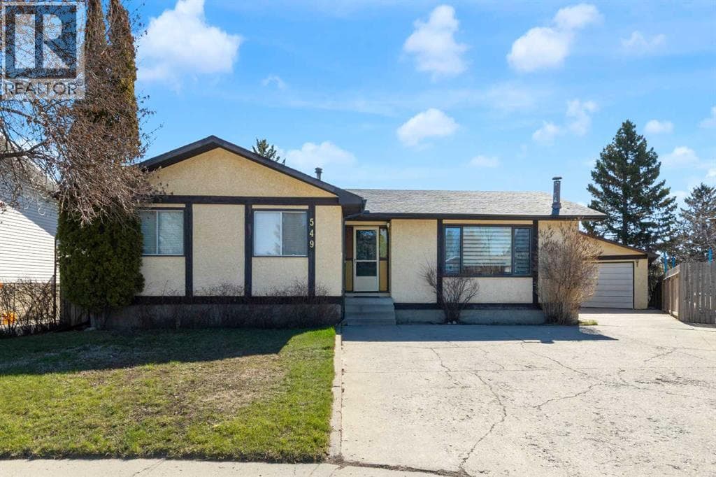 549 Rundleville Place NE