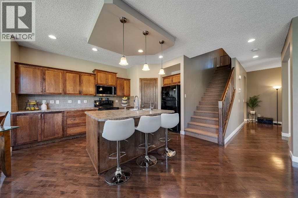 32 Everoak Close SW — photo 5