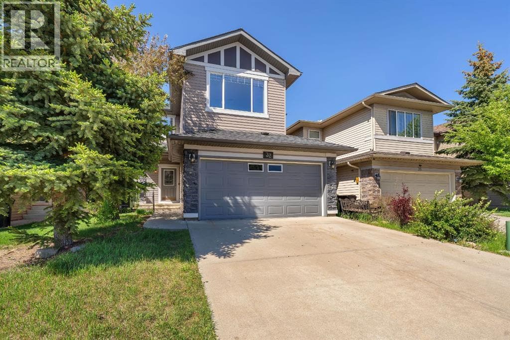 32 Everoak Close SW