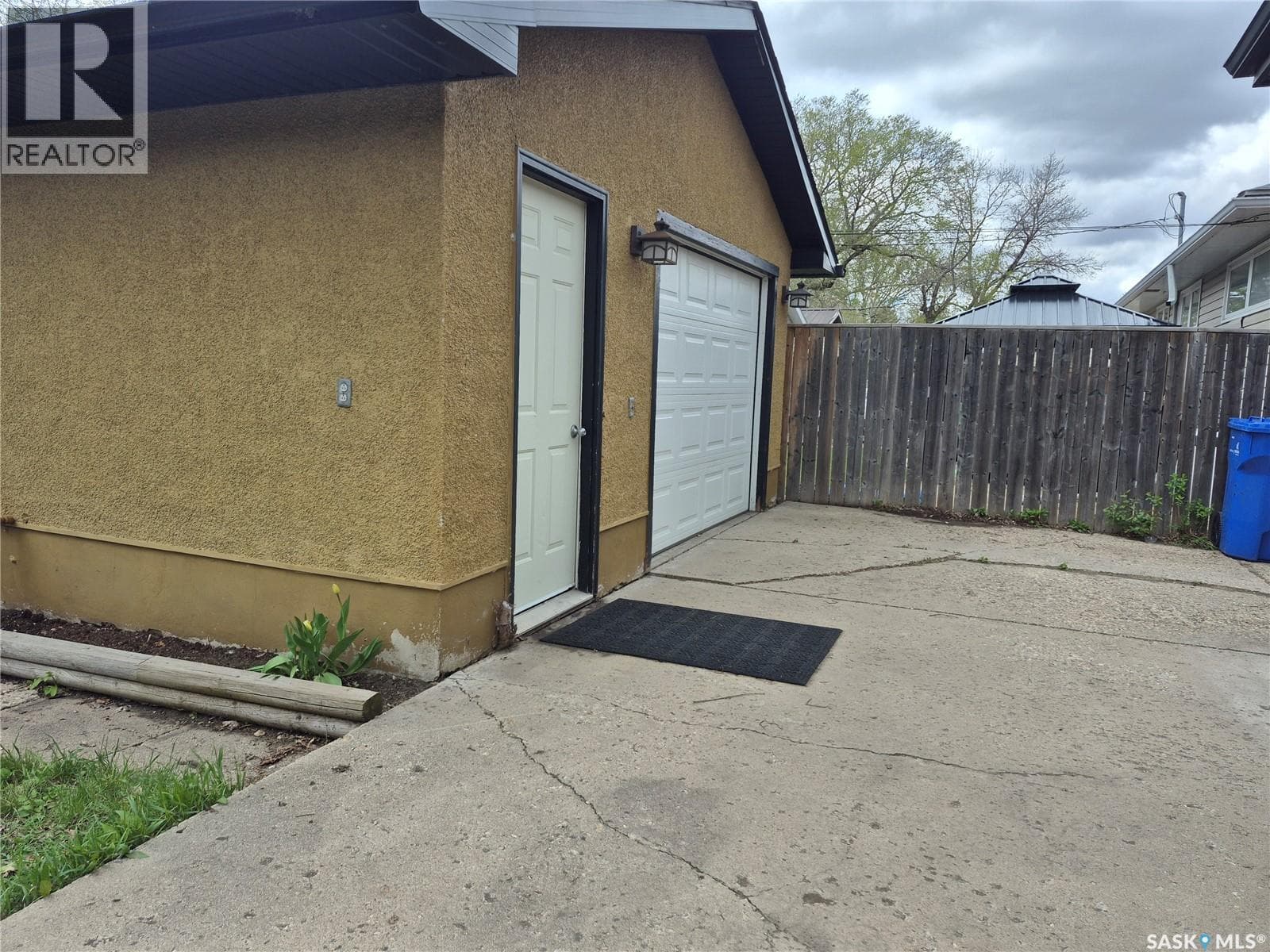 4515 Sherwood DRIVE — photo 4