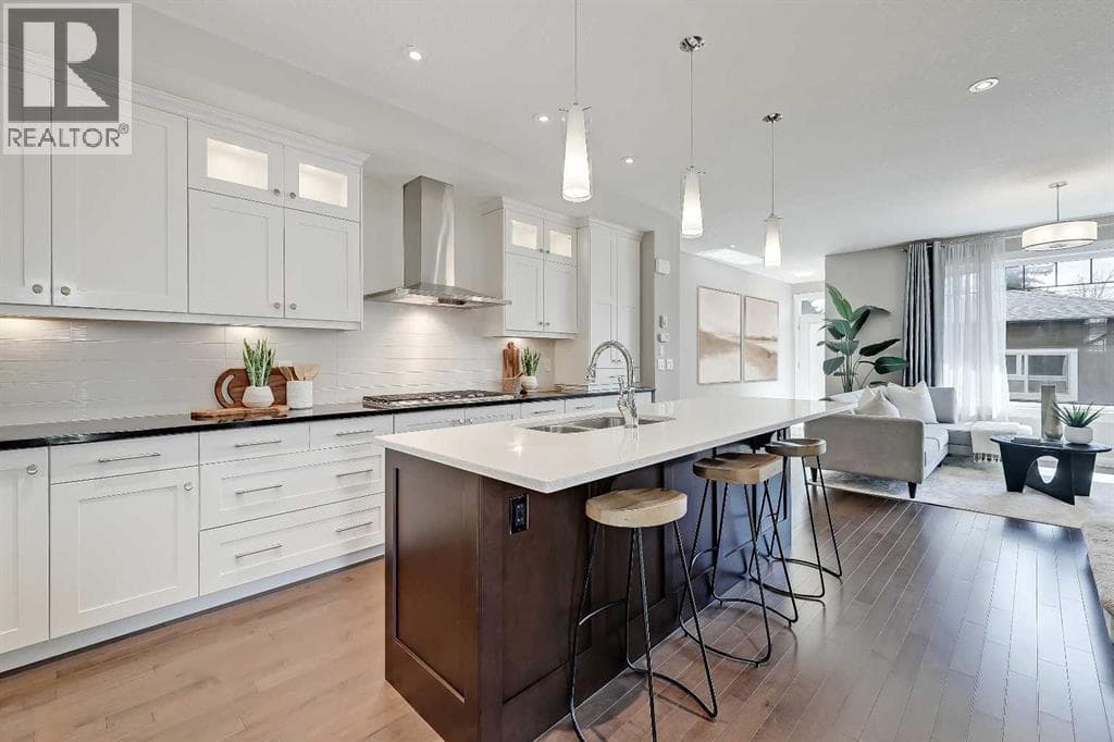 3233 Cochrane Road NW — photo 4