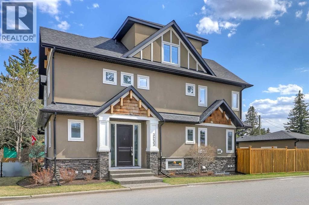 3233 Cochrane Road NW — photo 2