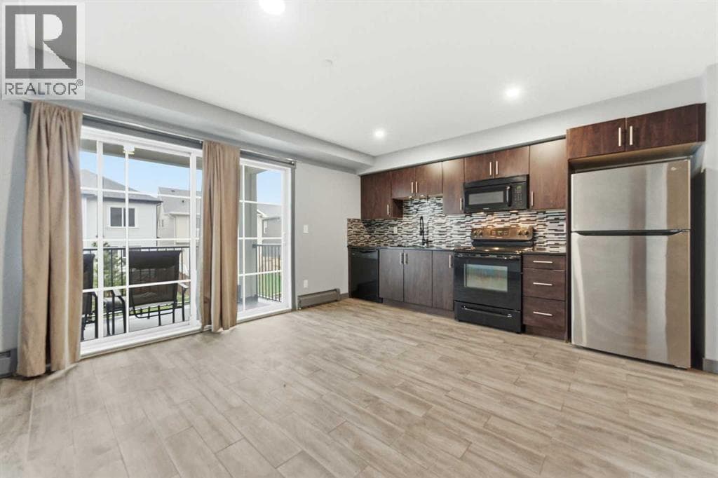1204, 755 Copperpond Boulevard SE — photo 4