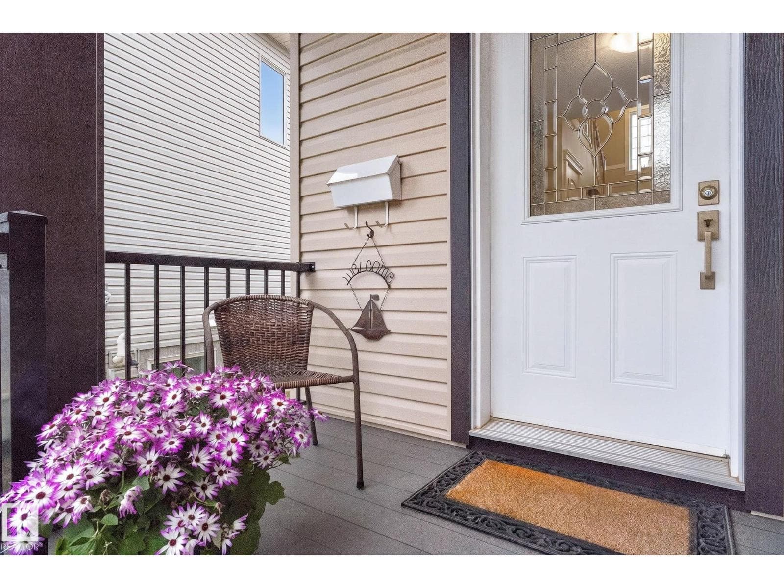83 SANDALWOOD PL — photo 4