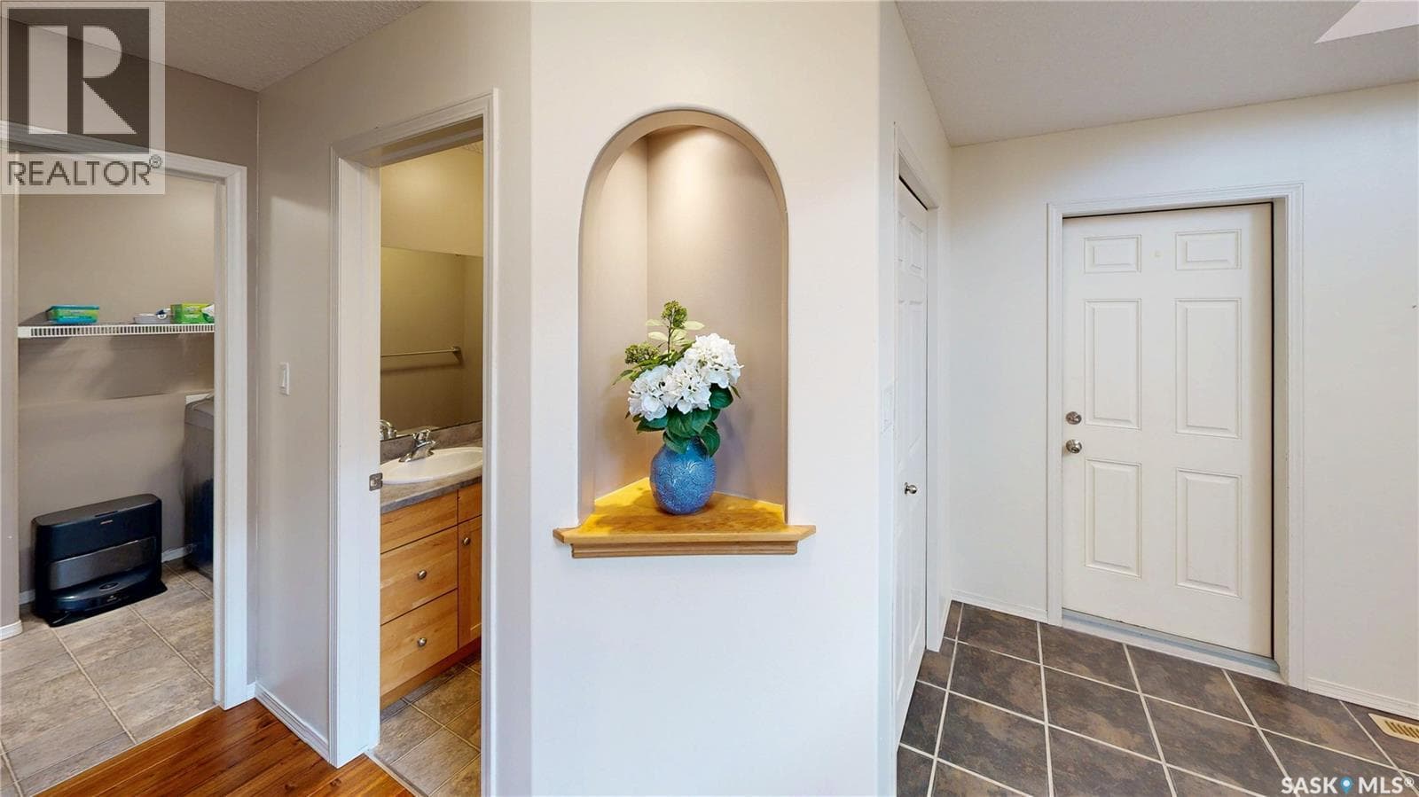 7058 Wascana Cove DRIVE — photo 4
