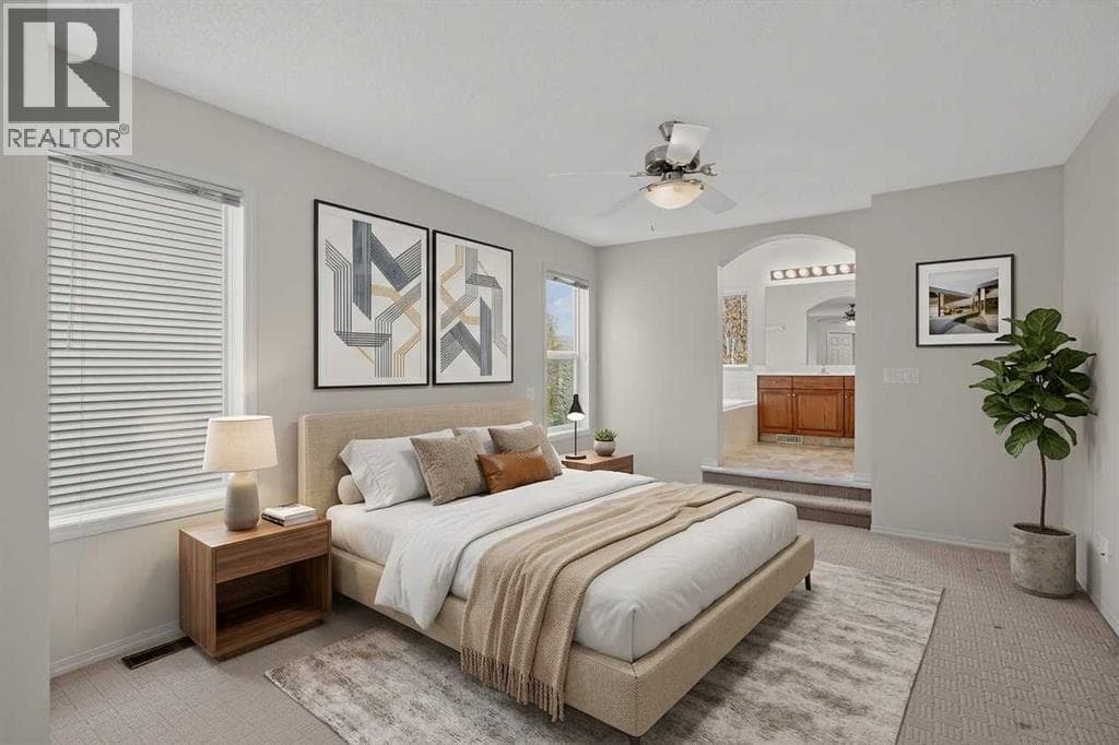 98 Cougarstone Close SW — photo 3