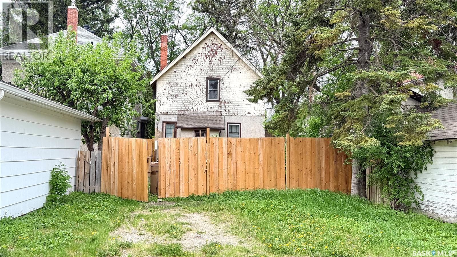 3312 Victoria AVENUE — photo 4