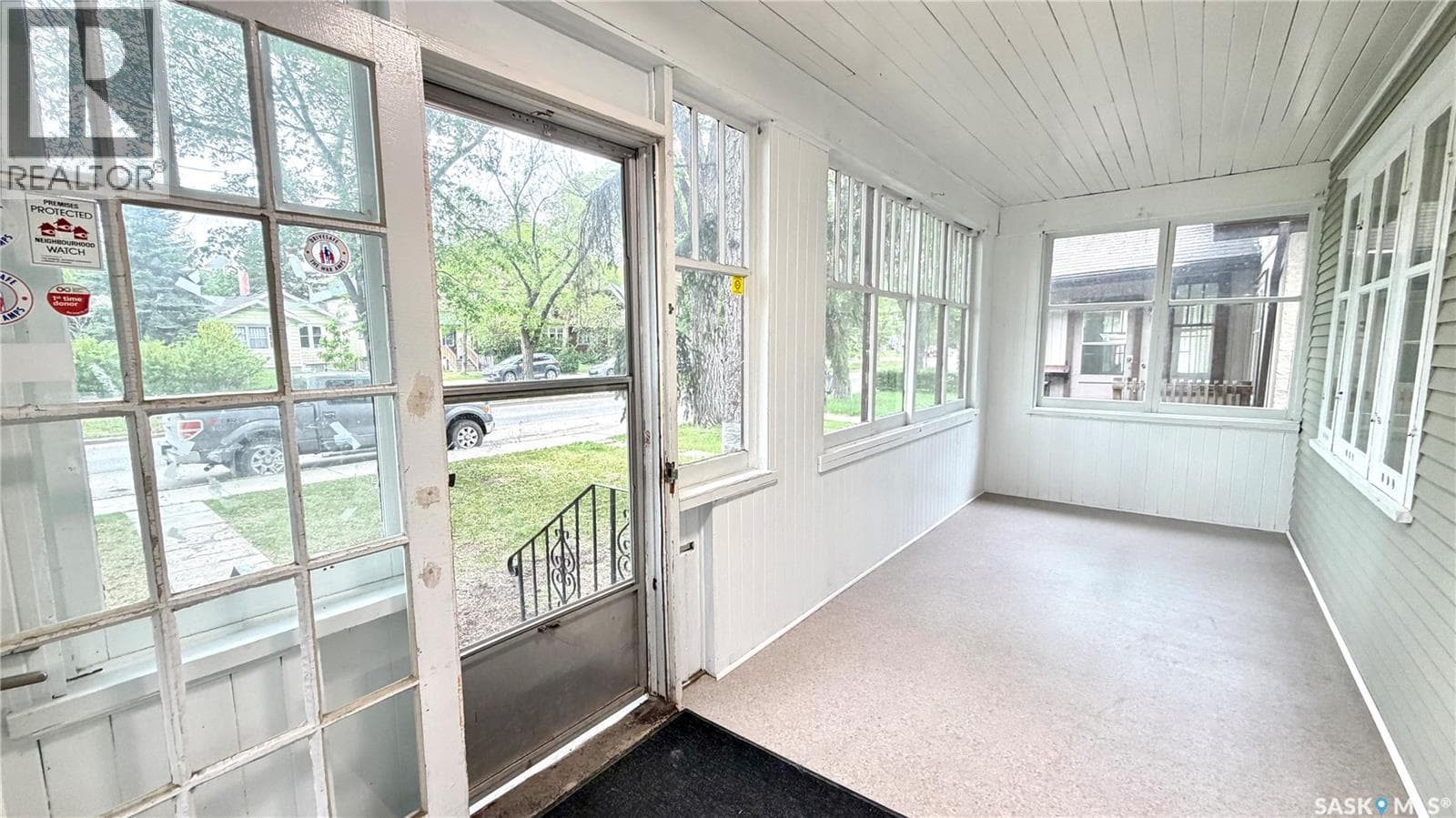3312 Victoria AVENUE — photo 5
