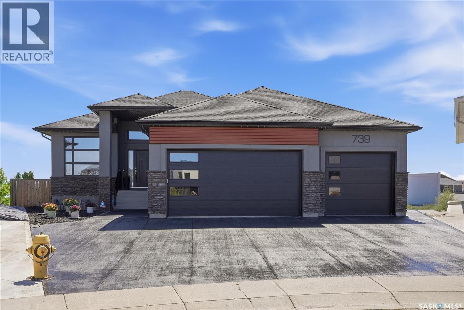 739 Hastings COVE