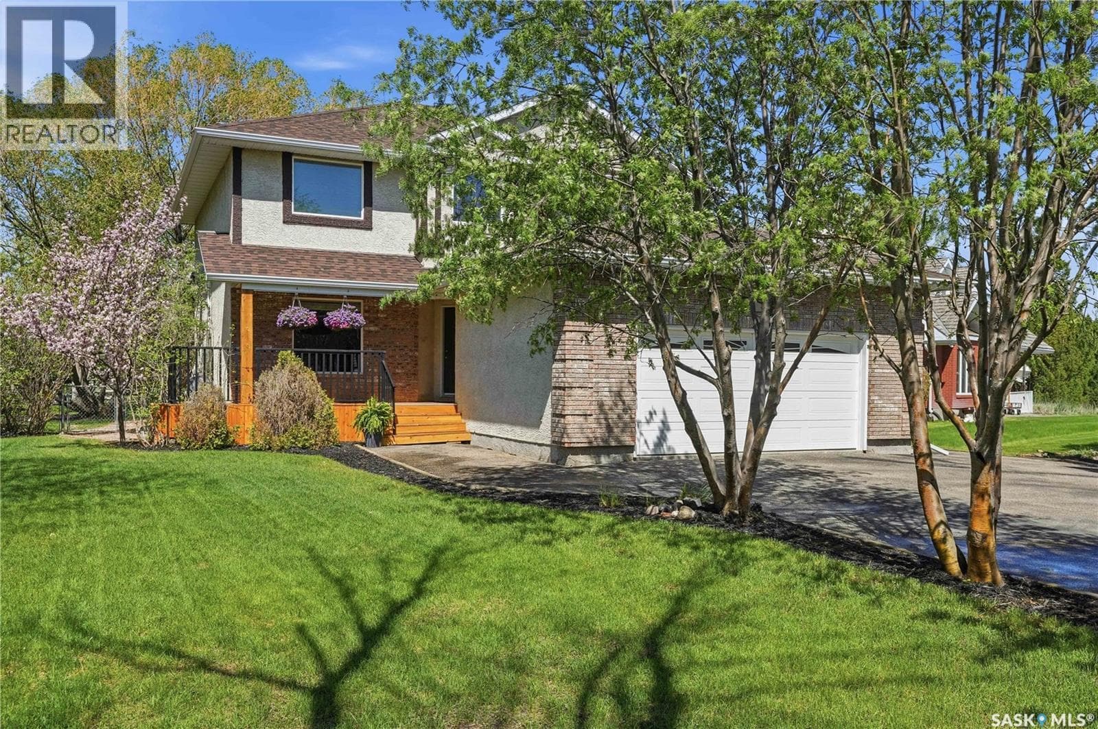 4 Palmer PLACE — photo 2