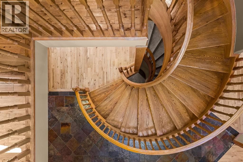 389 Eagle Heights — photo 4