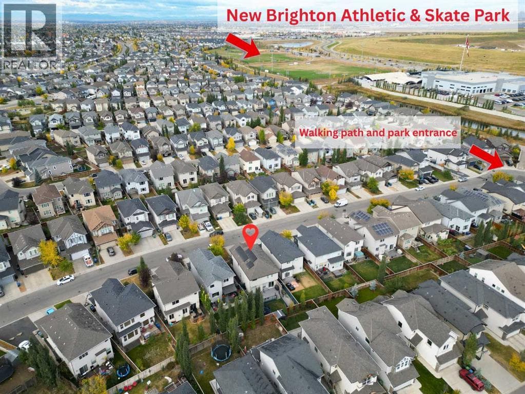 1091 Brightoncrest Green SE — photo 3