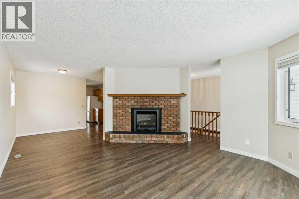 43 Macewan Park Heights NW — photo 5